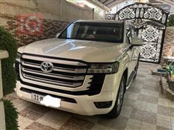 تويوتا لاندكروزر